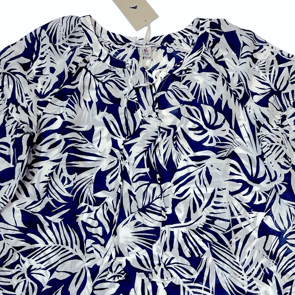 Tommy Bahama All My Fronds Top 3/4 Sleeve - Picture 8 of 14